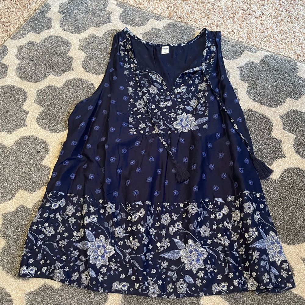 Old navy tank top